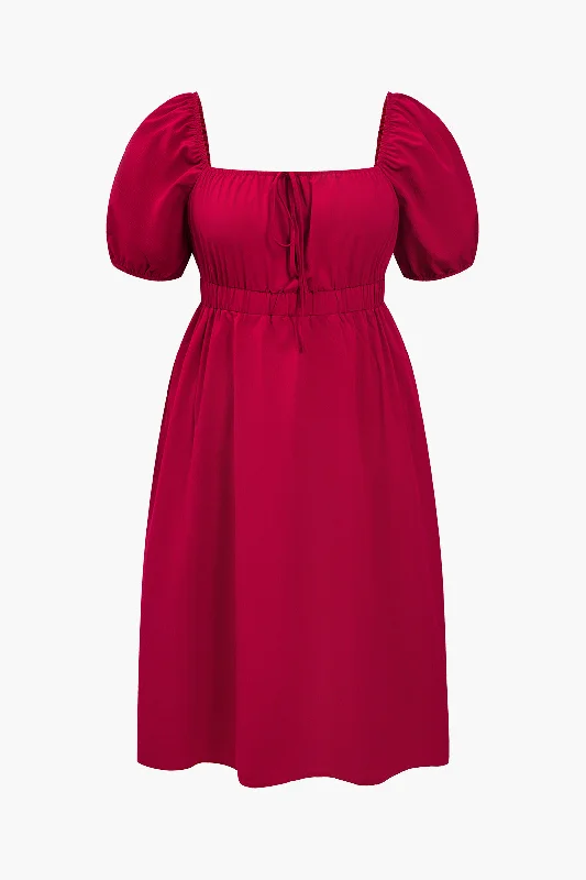 Plus Size Solid Ruched Square Neck Midi Dress