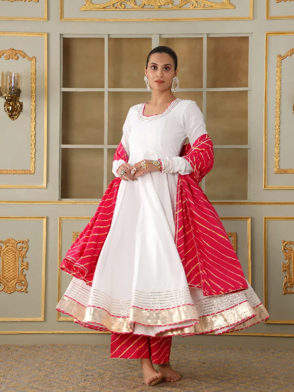 Pomcha Jaipur White Saadgi Pink Leheriya White Anarkali Set