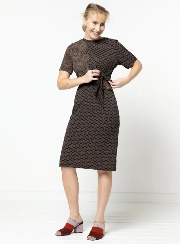 Style Arc Astoria Knit Dress