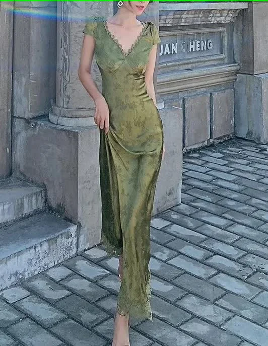 Elegant Women Green Satin Backless Mixi Dress Palace Short Sleeve Lace V-Neck Bandage Vintage Bodycon Evening Gown